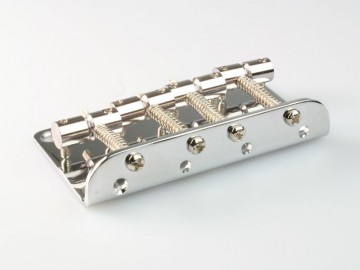 Brug voor 4-snarige basgitaar - achteraanzicht