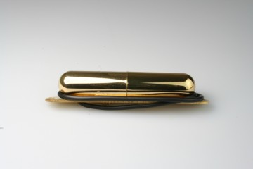 Single coil lipstick tube goudkleurig